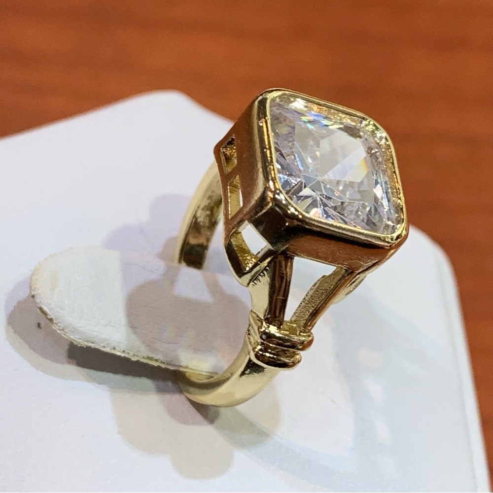 18k yellow gold-plated on base metal ring with square-cut gemstone - Picture 3 of 11
